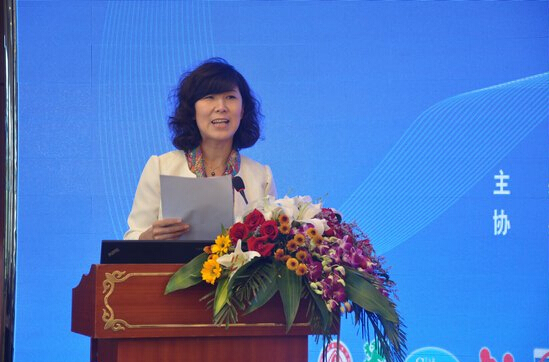 全國印刷標準化技術委員會秘書長胡桂棉